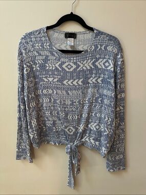 Blue & White Aztec Tie-Hem Long Sleeve Tee